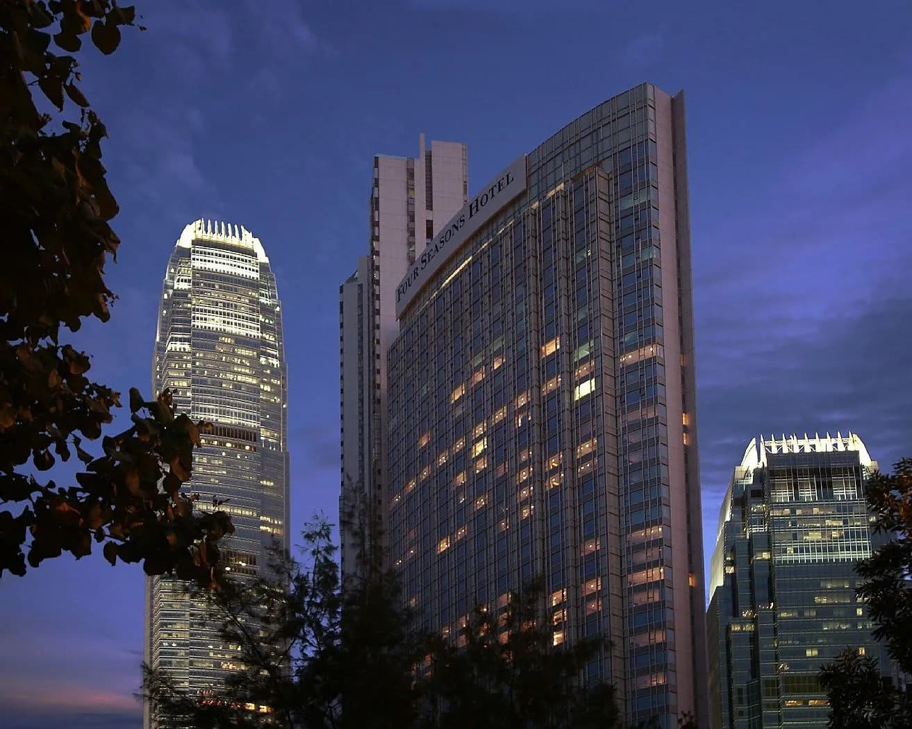 Four Seasons Hotel Hong Kong